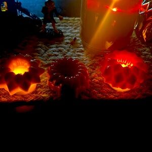 Fall Wax melts-Scented with cinnamon, clove, and pumpkin